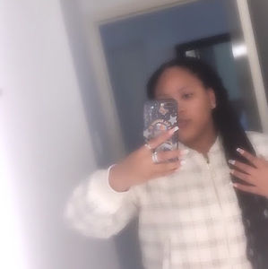 Meet your Posher, Janiya